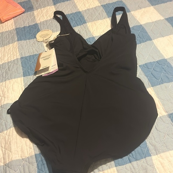 NWT: Coco Reef Contours Slimming Stellar Shirred Side Tie One Piece 14/38C - Picture 15 of 16
